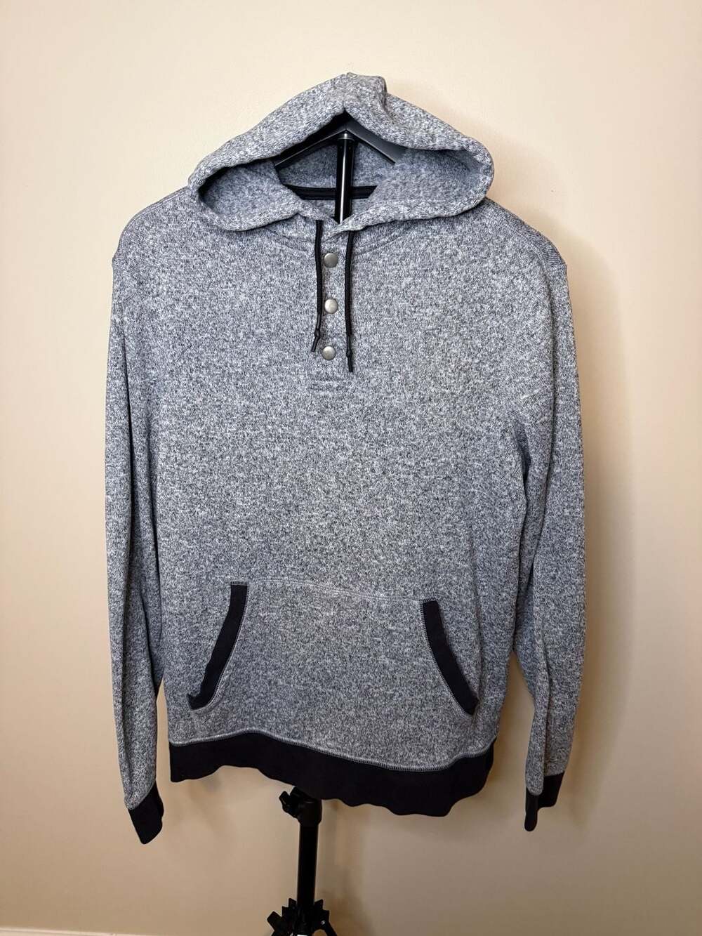 Urban Pipeline Button Hooded Sweatshirt Size L